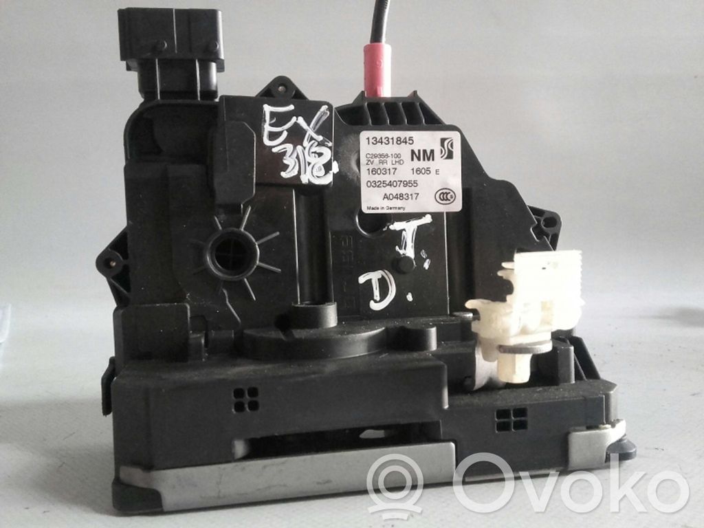 Cerradura de puerta trasera   13431845,0325407955