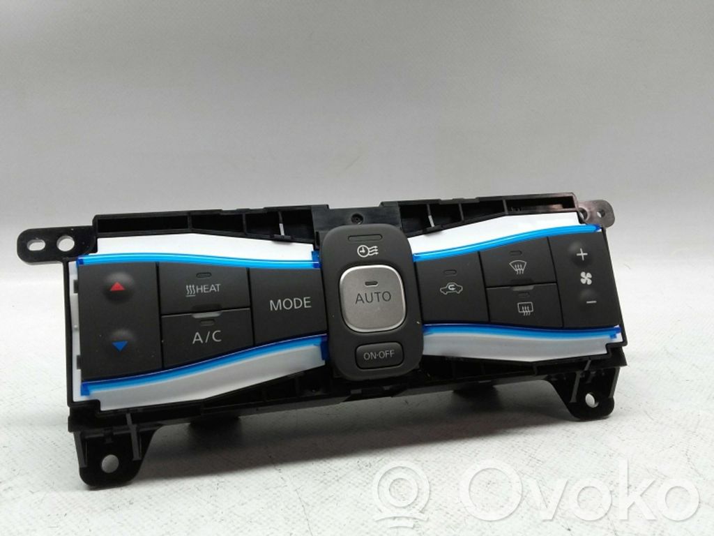 Nissan Leaf I (ZE0) Interruttore dell’aria condizionata (A/C)