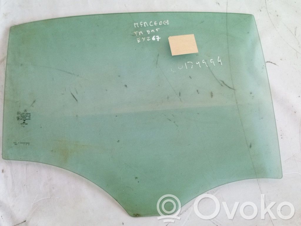 Mercedes-Benz A W176 Vetro del finestrino della portiera posteriore