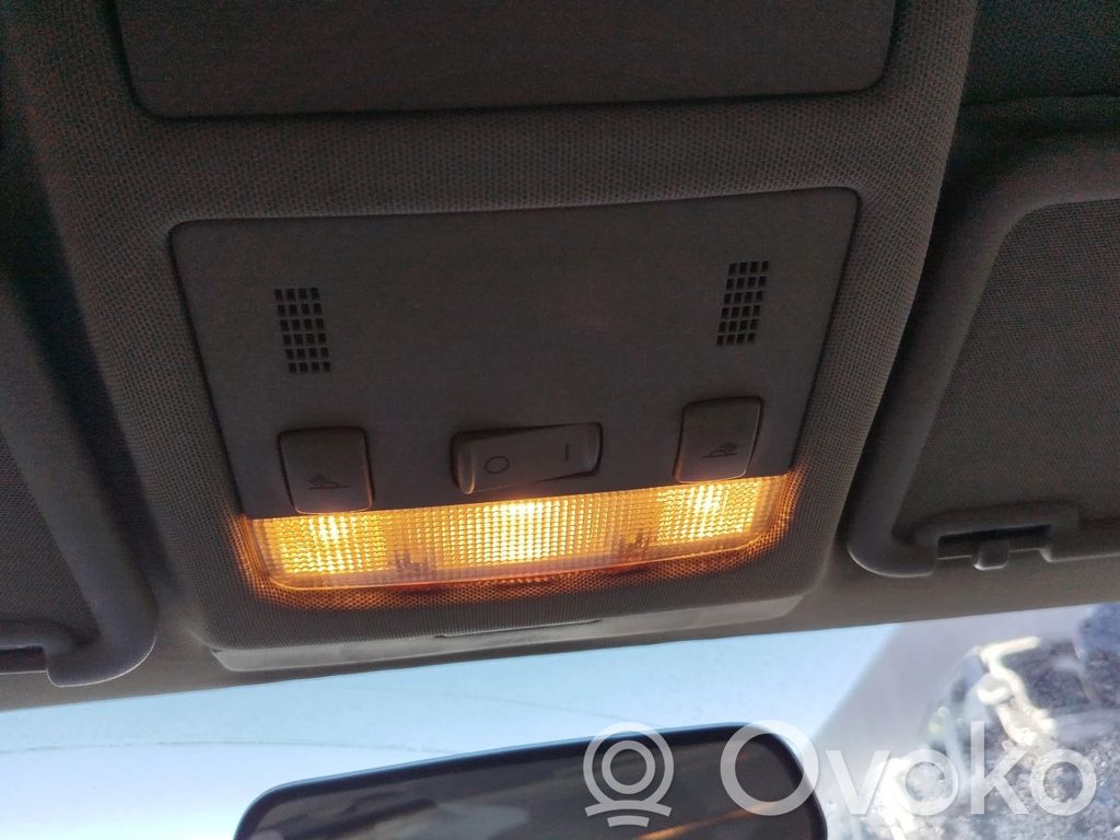 Audi A2 Kattokonsolin valaisinyksikön koristelista 