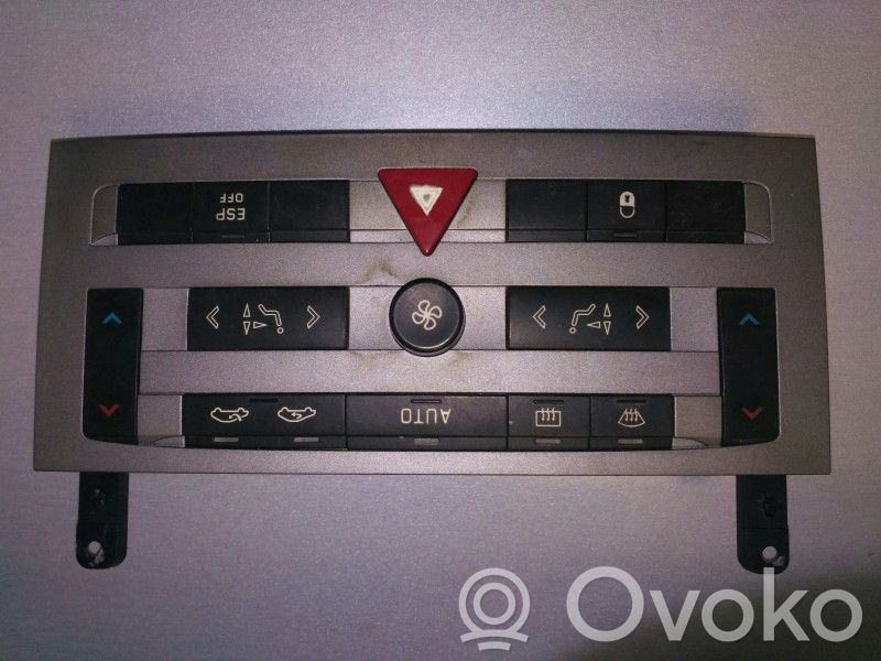 Peugeot 407 Comutator aer condiționat (A/C)