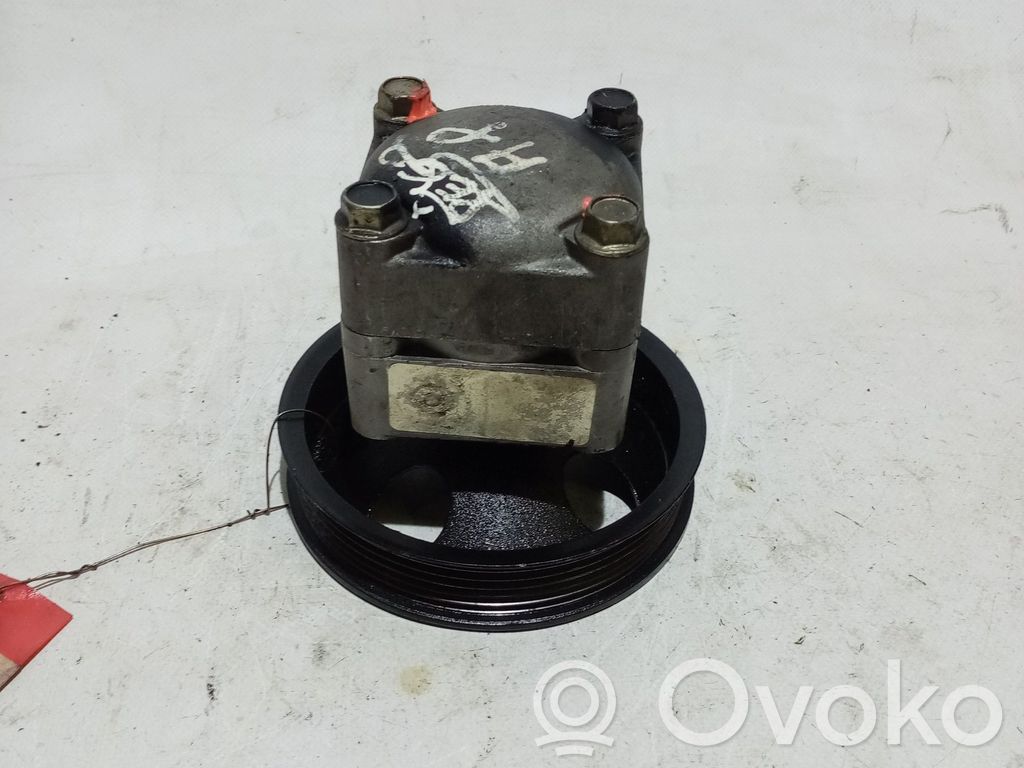 Volvo S80 Ohjaustehostimen pumppu 
