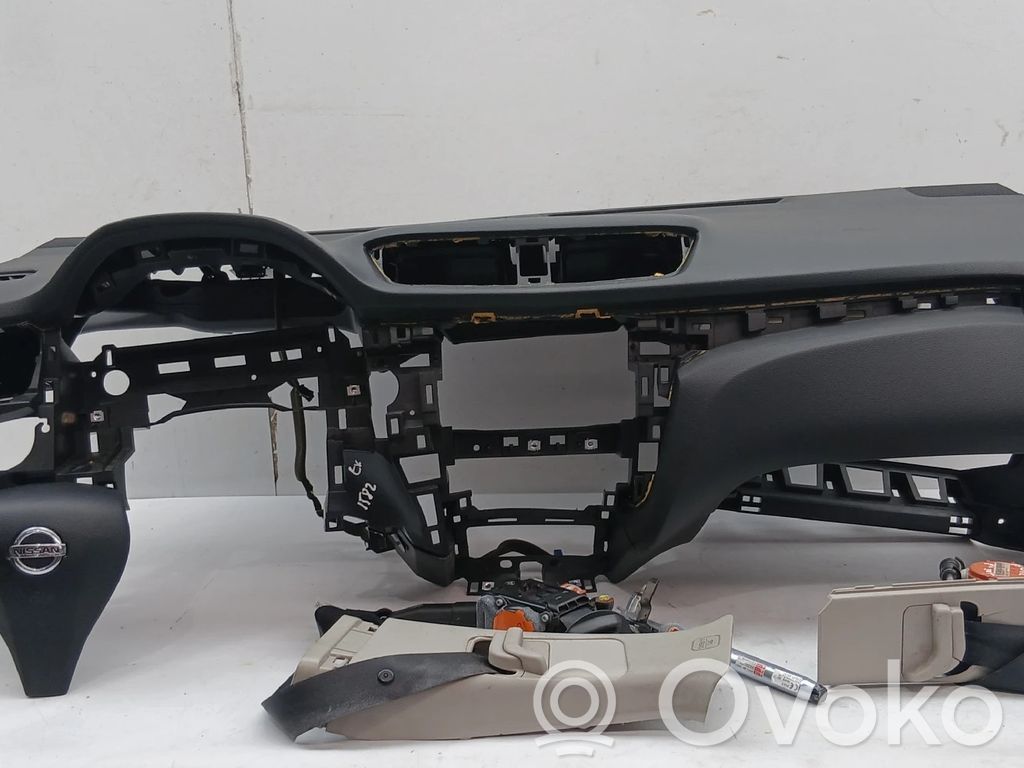 Nissan Qashqai Set di airbag
