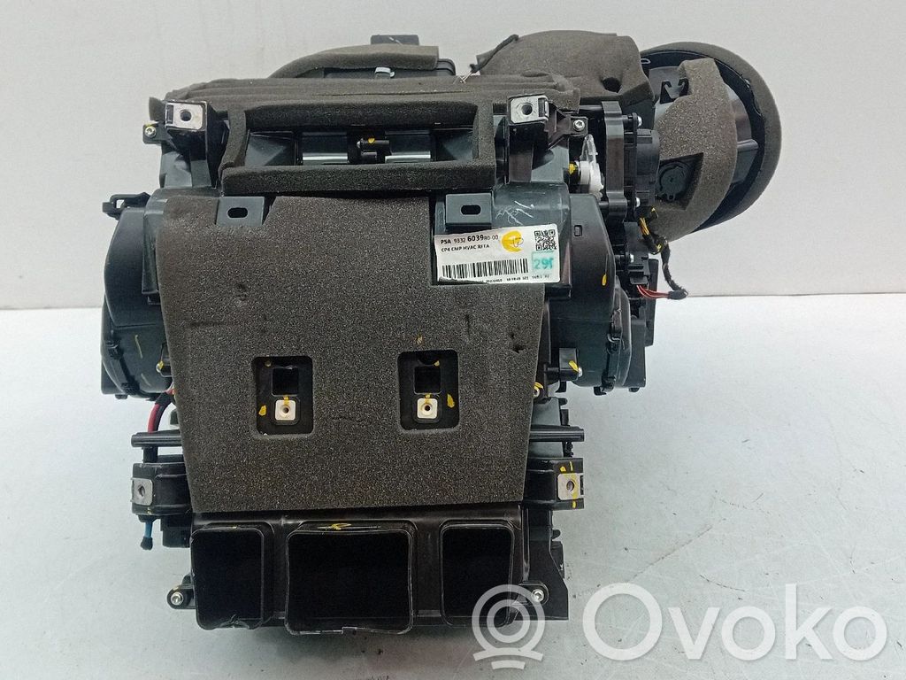 Citroen C4 III e-C4 Bloc de chauffage complet 