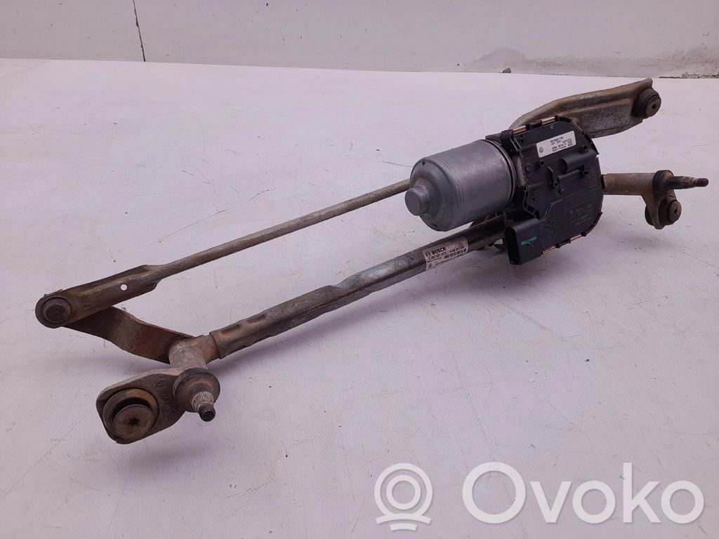 Volkswagen Golf VII Moteur d'essuie-glace