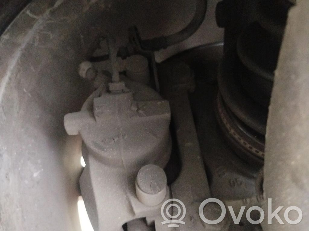 Renault Laguna I Front brake caliper 