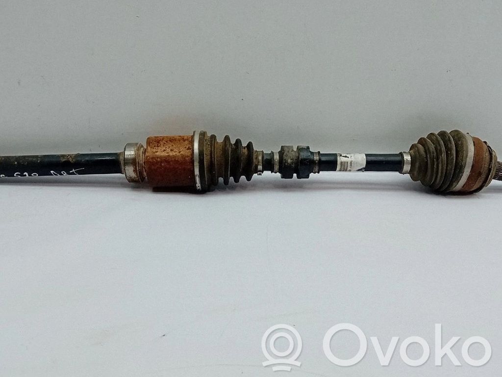 Etuvetoakseli   10284728