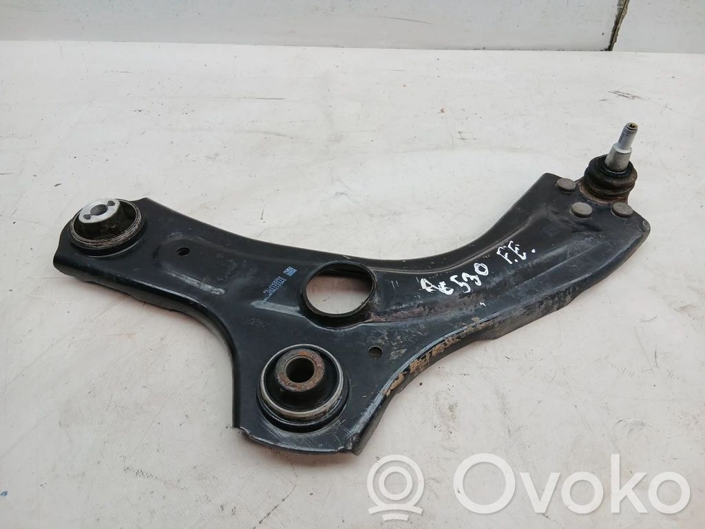 Brazo de suspensión delantero   545017850R