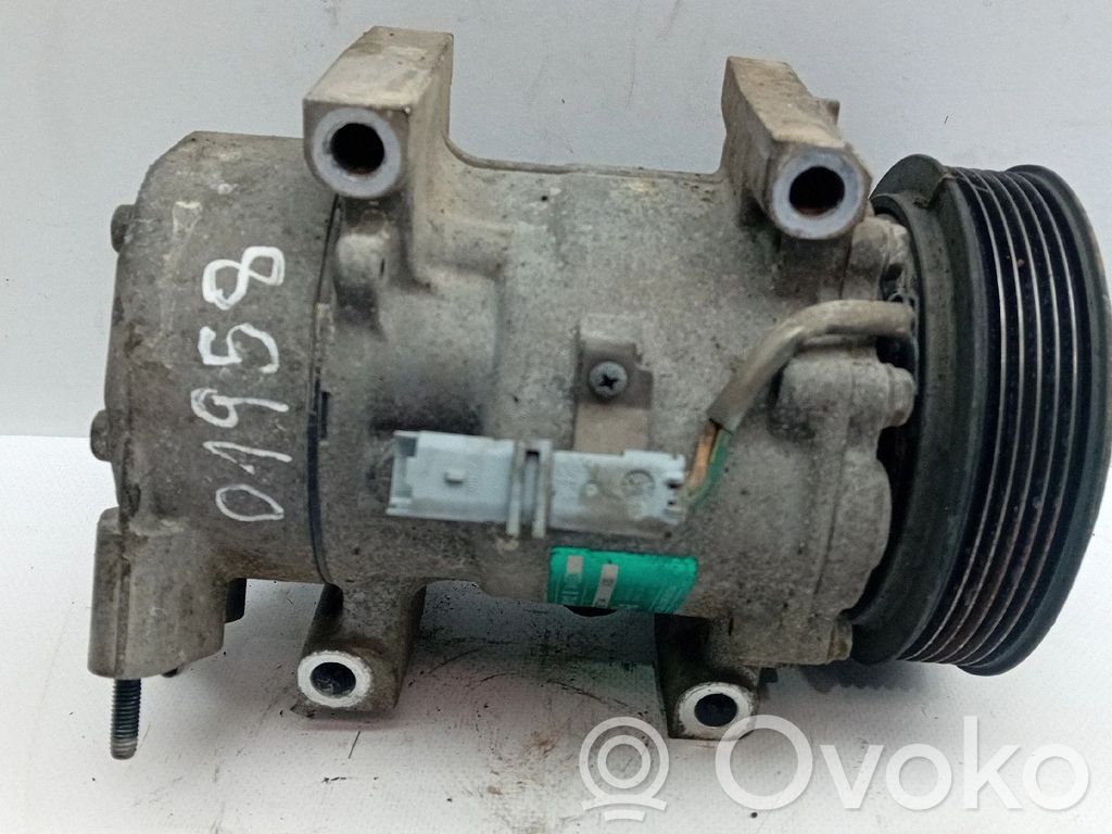Ilmastointilaitteen kompressorin pumppu (A/C)   SD6V12
