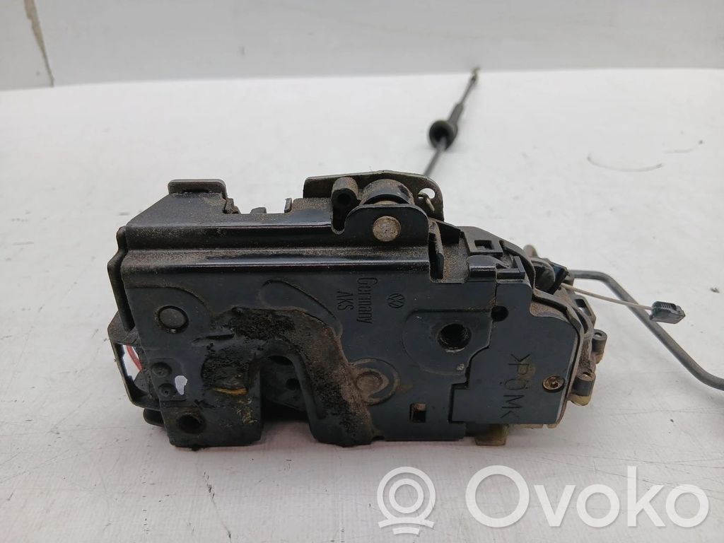 Volkswagen Polo IV 9N3 Încuietoare ușă față 