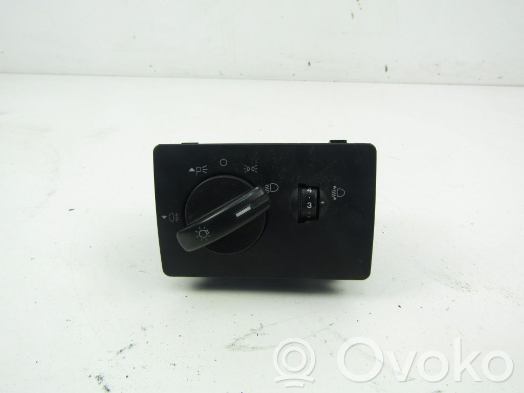 Lichtschalter   7M5T13A024EA,7M5T13A024EA