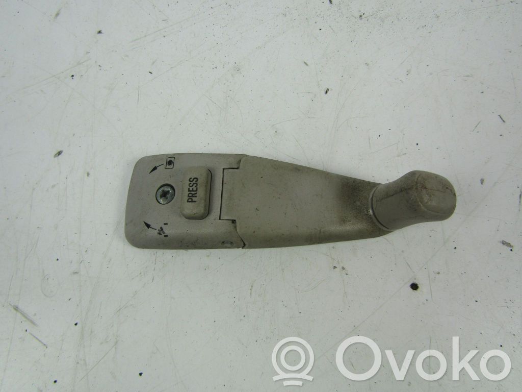 Opel Corsa B Kita salono detalė 