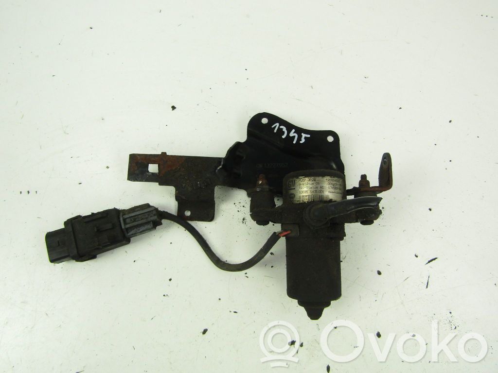 Opel Insignia A Vacuum pump 