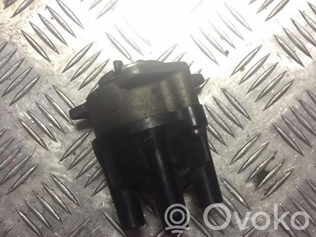 Spark distributor   525328B