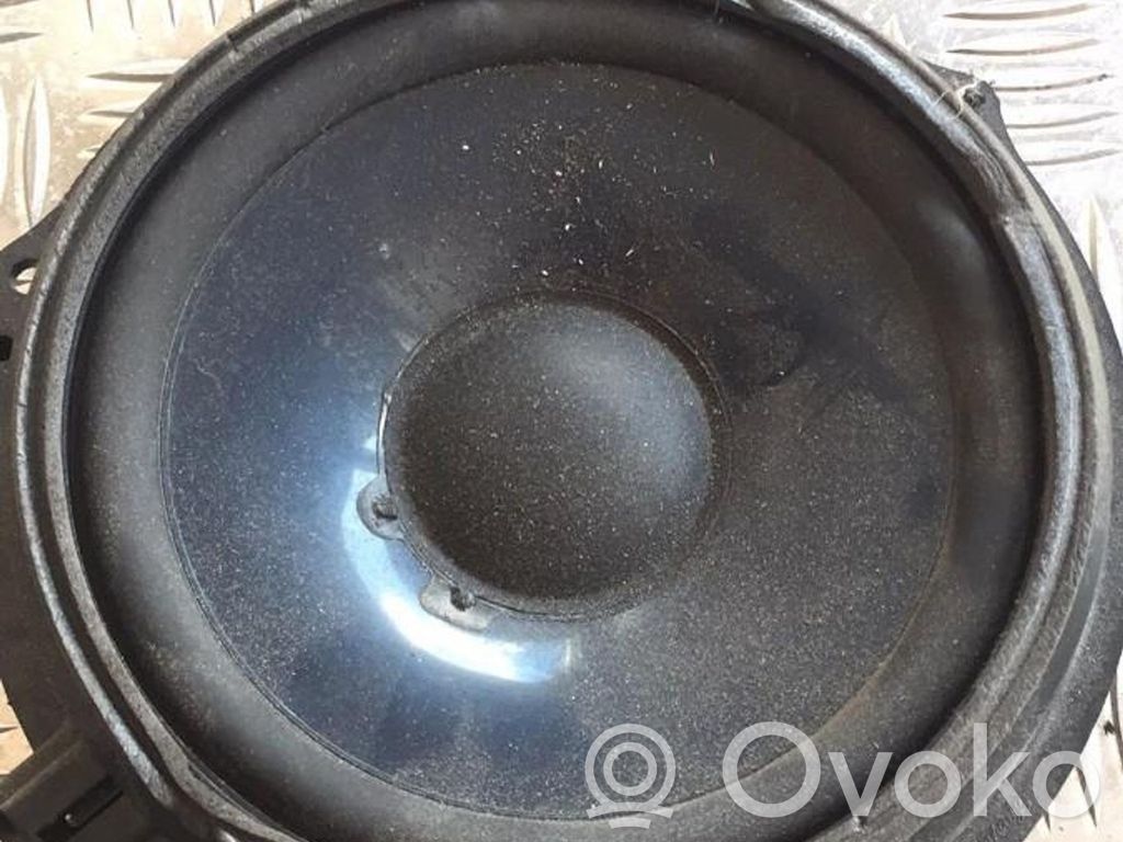 Altavoz de la puerta delantera   3M5T18808FD