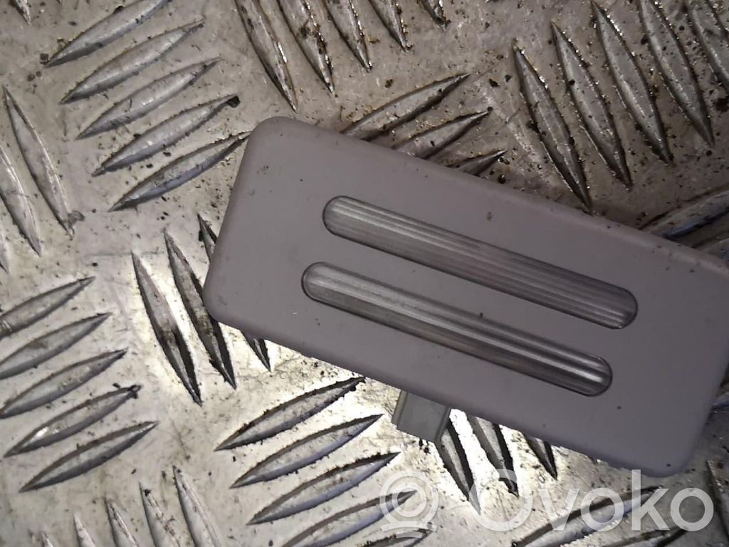 Rear seat light   155149