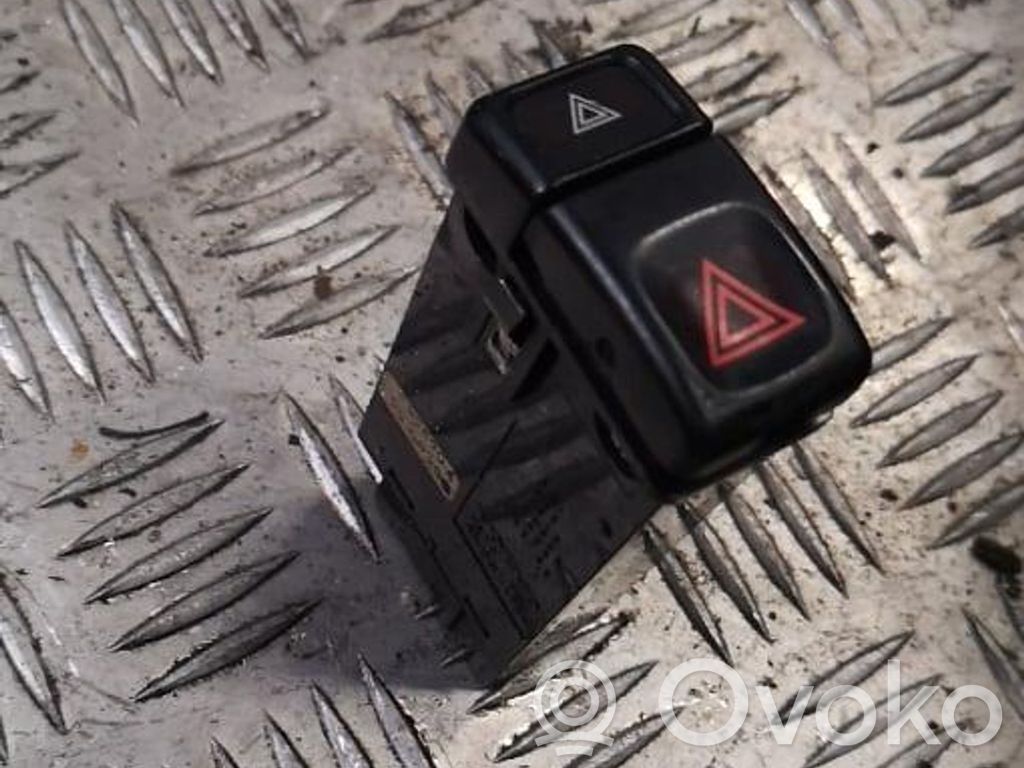Volvo 850 Hazard light switch 