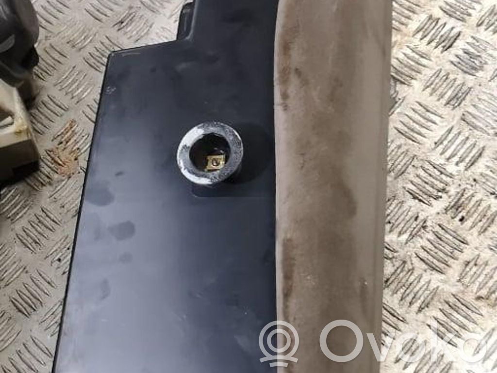 Daiktadėžė   7M0868854