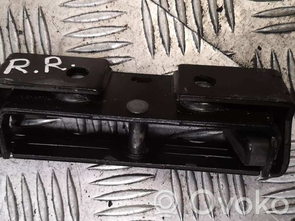 Land Rover Range Rover L322 Tailgate lock loop/hook striker 