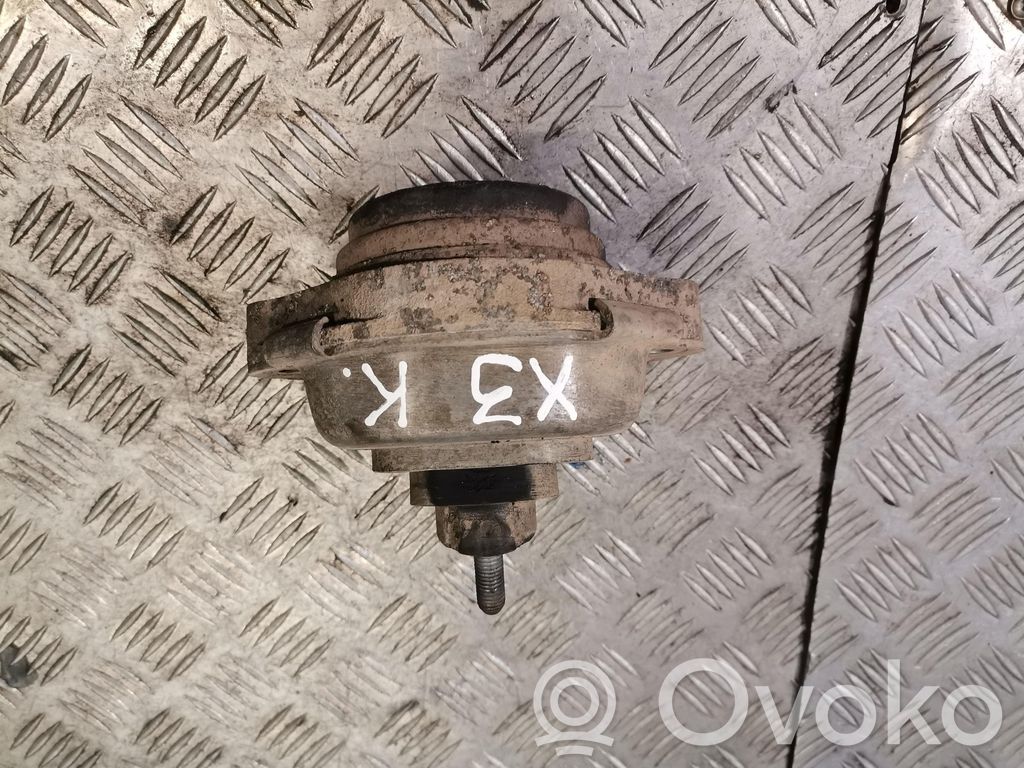 BMW X3 E83 Engine mount bracket 