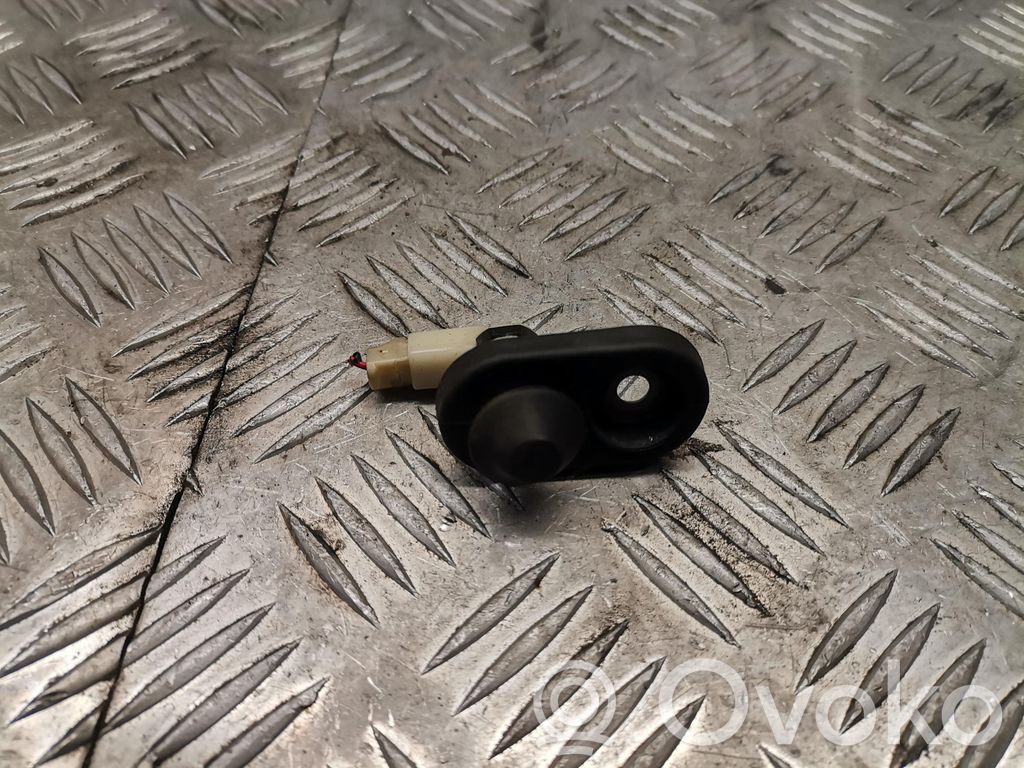 Toyota Corolla Verso AR10 Rear door sensor 