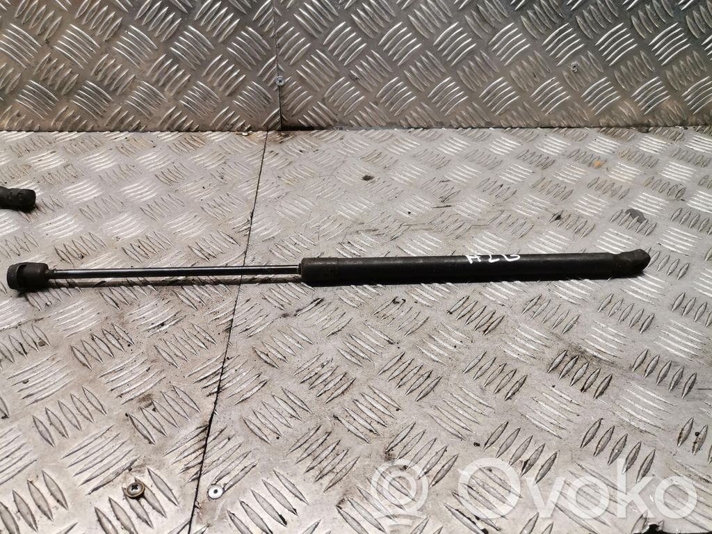Audi A2 Tailgate/trunk strut/damper 