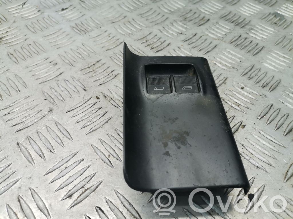 Audi A4 S4 B5 8D Electric window control switch 