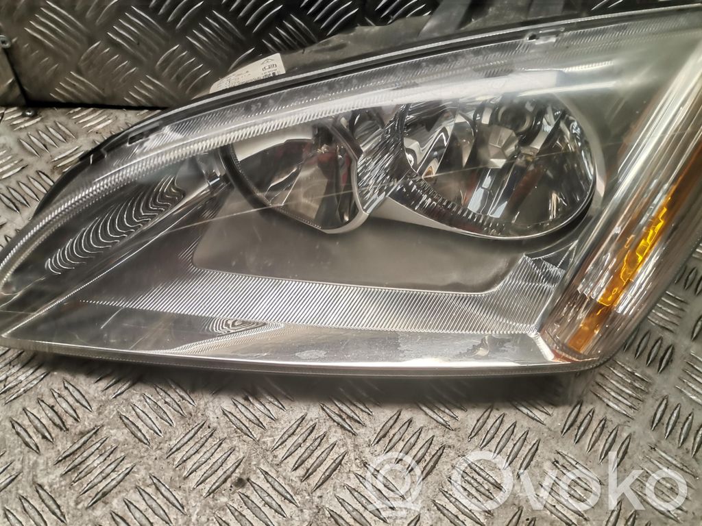 Priekinis žibintas   4M5113W030