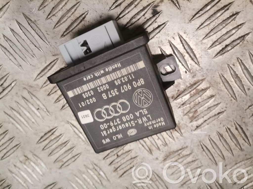 Audi A4 S4 B7 8E 8H Light module LCM 