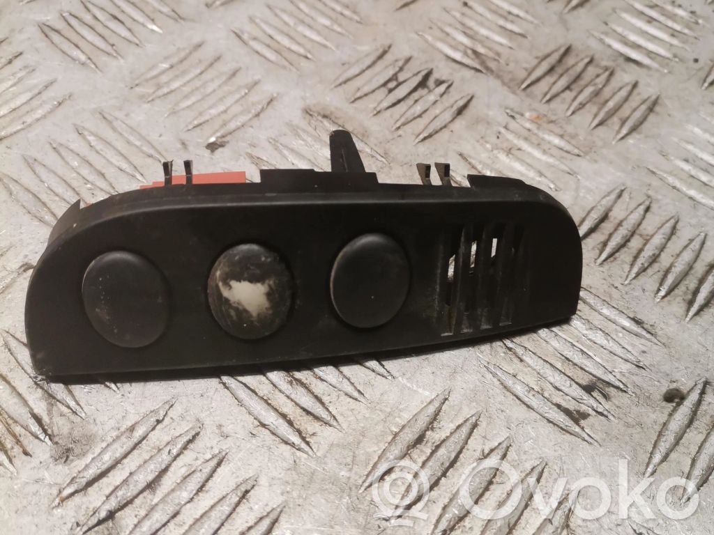 Citroen C2 Cruise control switch 