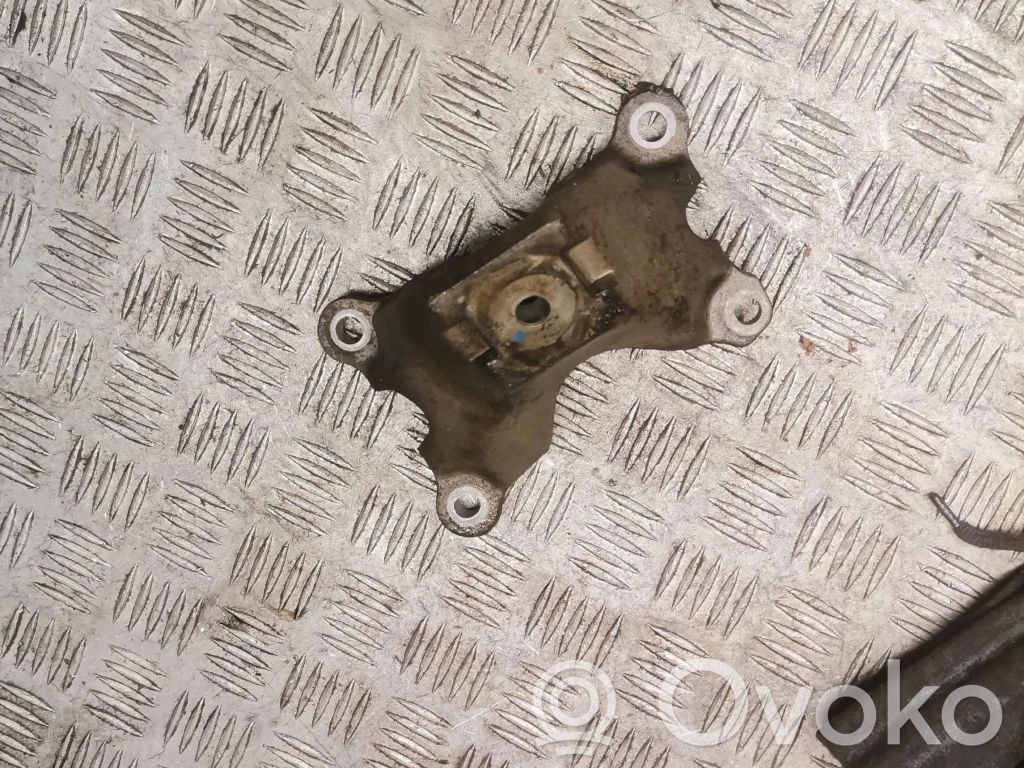 Audi A6 S6 C6 4F Engine mounting bracket 