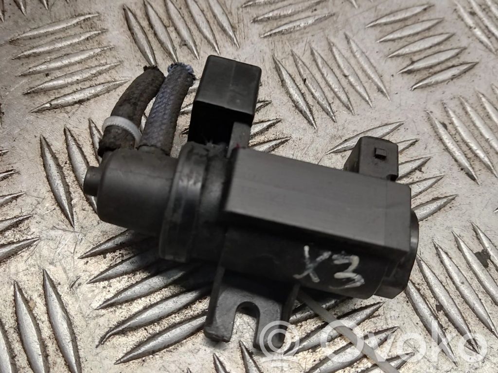 Solenoīda vārsts   70057900