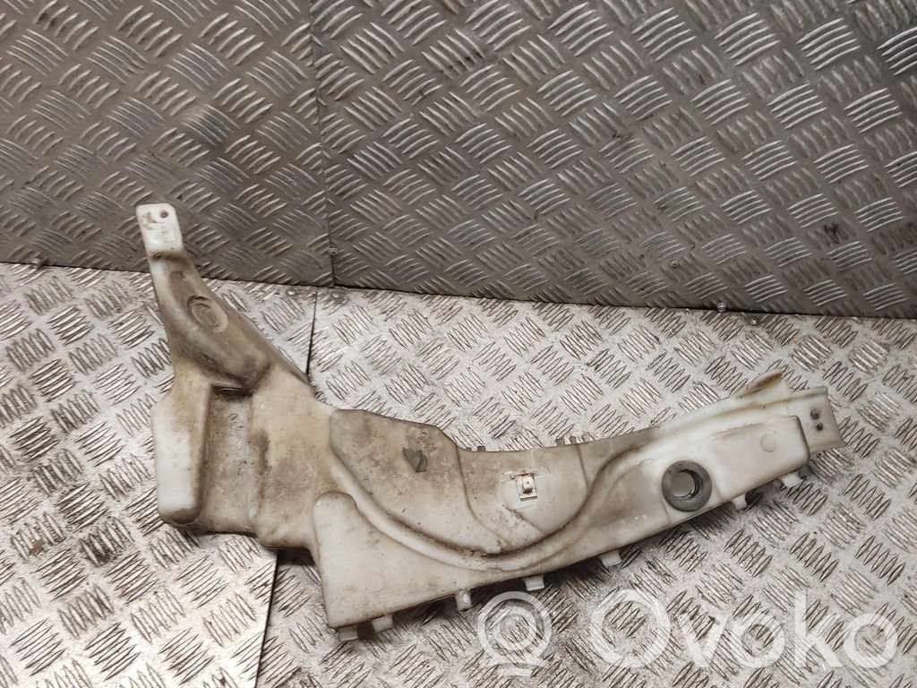 Ford Focus Windshield washer fluid reservoir/tank 