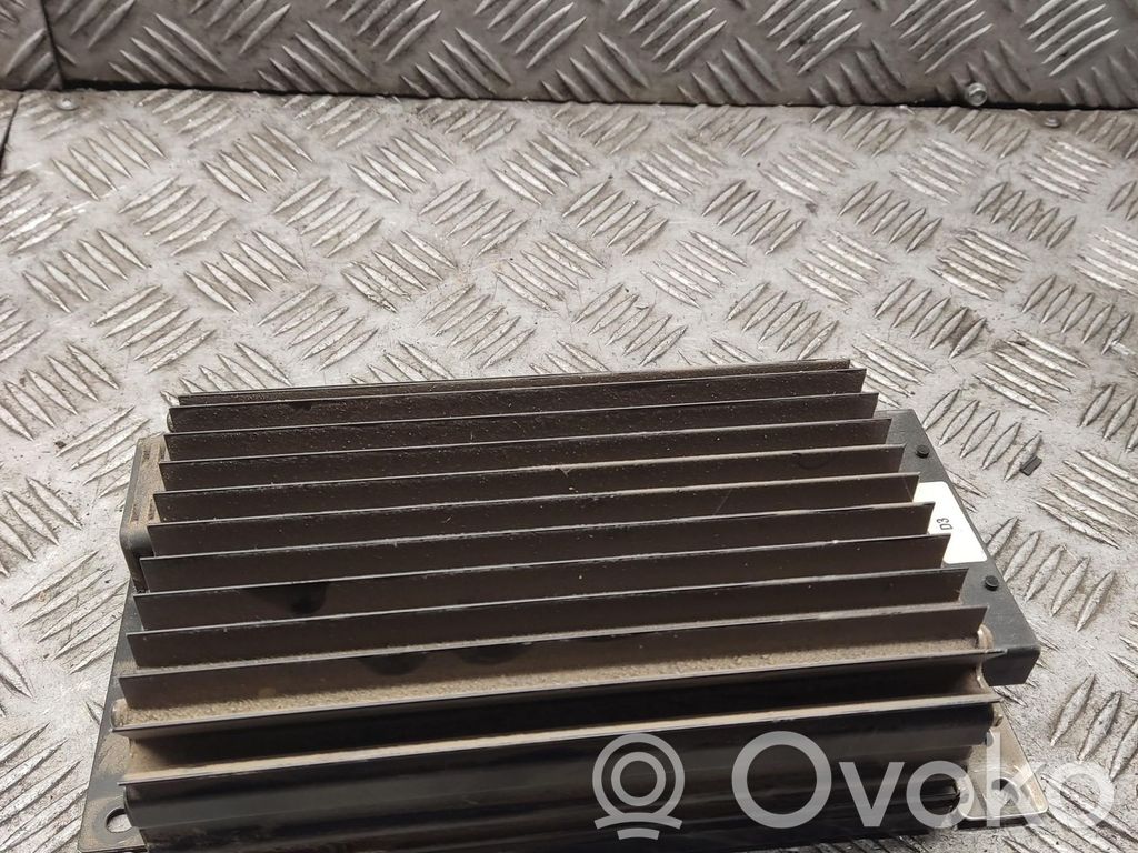 Audi A8 S8 D3 4E Garso stiprintuvas 