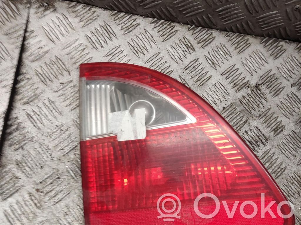 Tailgate rear/tail lights   7M5945093C