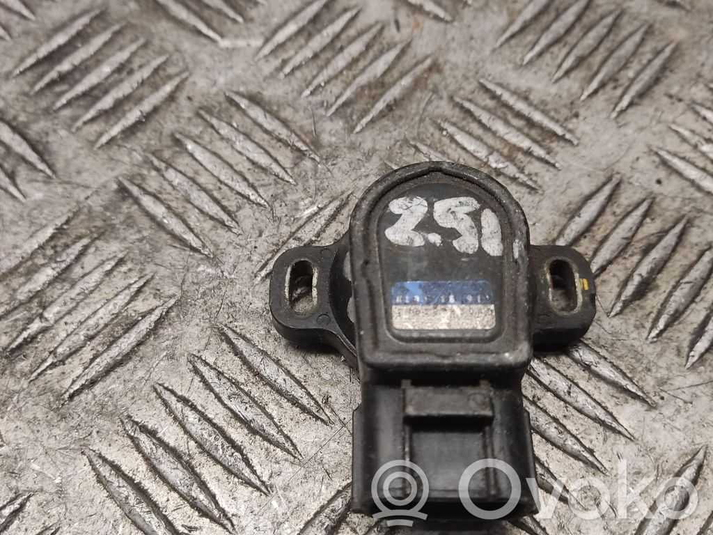 Throttle valve position sensor   KL0118911