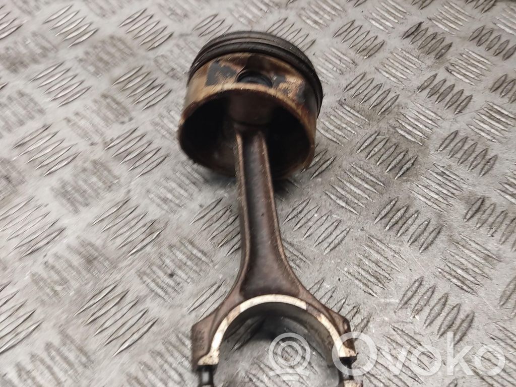 Audi A8 S8 D2 4D Pistón con biela 