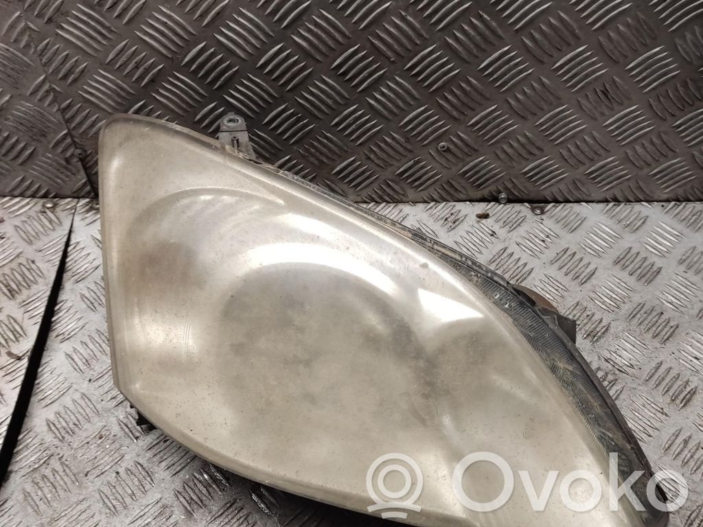 Toyota Corolla E120 E130 Scheinwerfer 