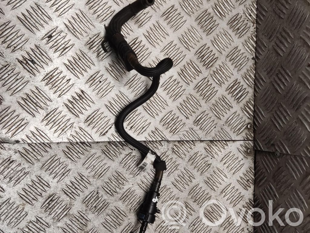 BMW 3 E90 E91 Fuel line/pipe/hose 
