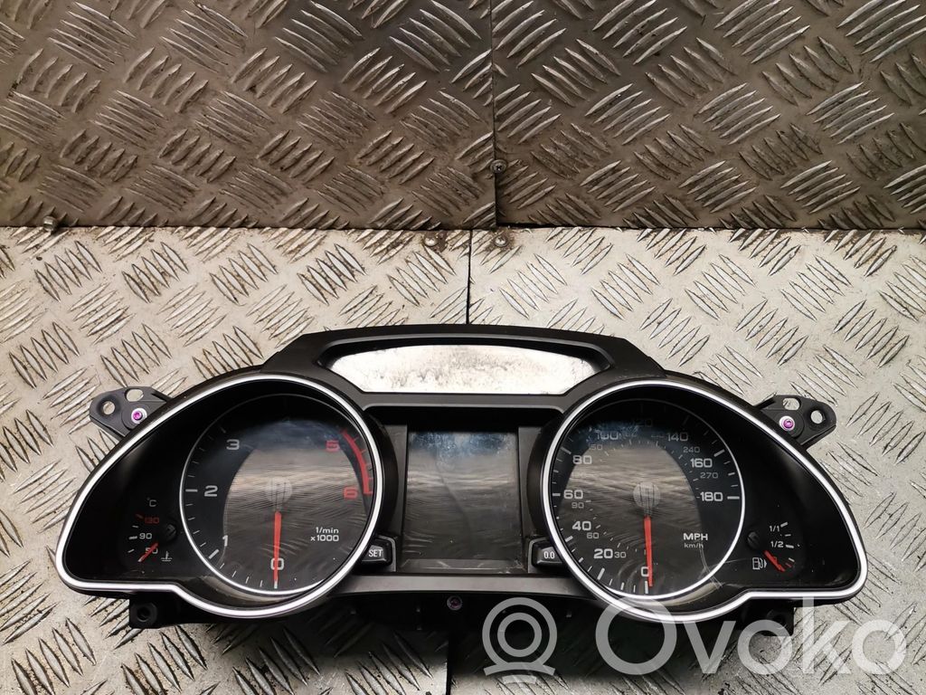 Audi A4 S4 B8 8K Speedometer (instrument cluster) 
