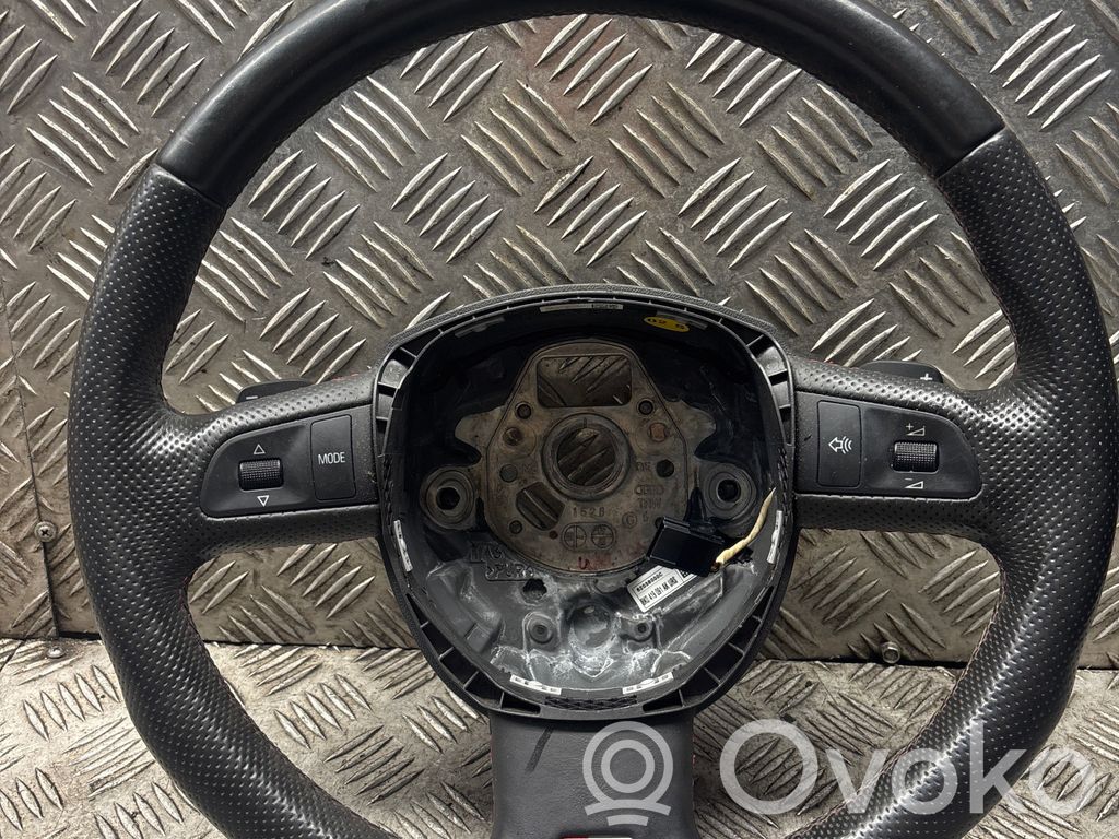 Audi A6 S6 C6 4F Ohjauspyörä 