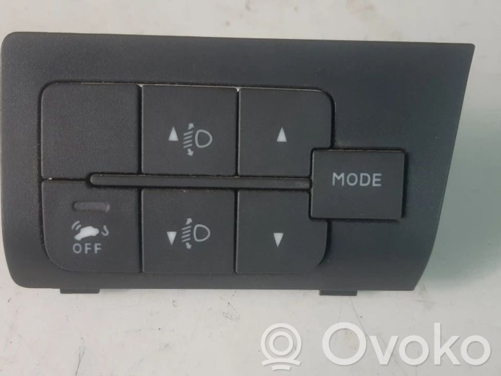 Peugeot Boxer Headlight level height control switch 