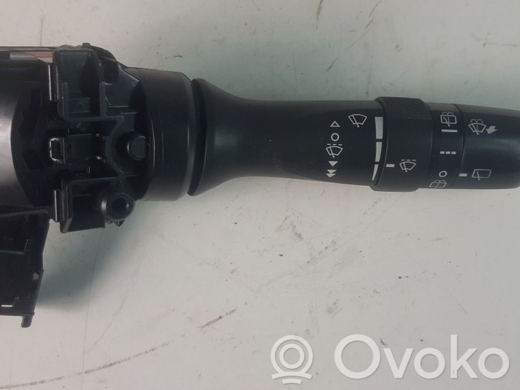 Toyota Auris 150 Interruptor del limpiaparabrisas 