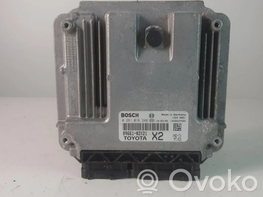Toyota Auris 150 Engine control unit/module 