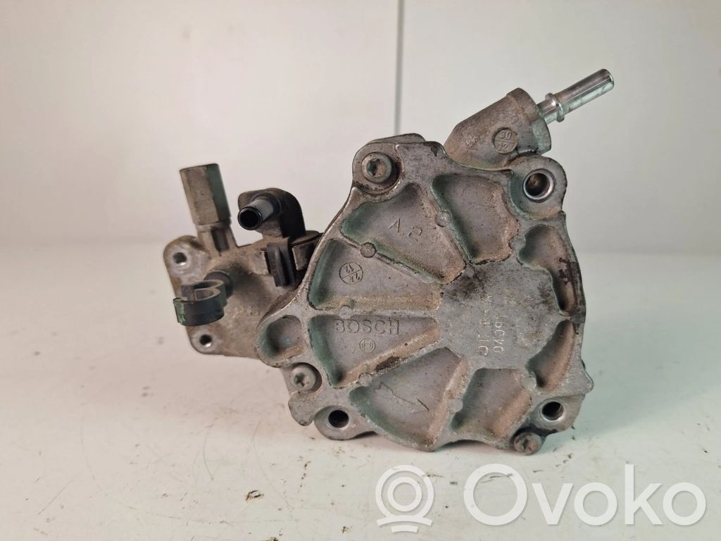 Ford S-MAX Vacuum pump 