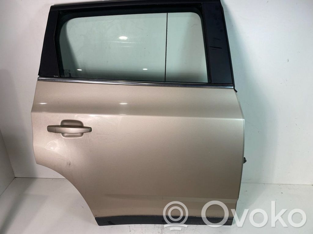 Chevrolet Orlando Puerta trasera 