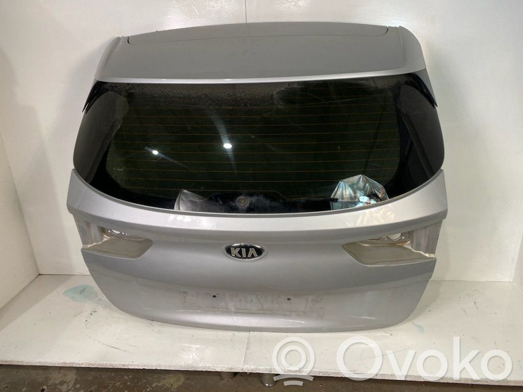 KIA Optima Puerta del maletero/compartimento de carga 