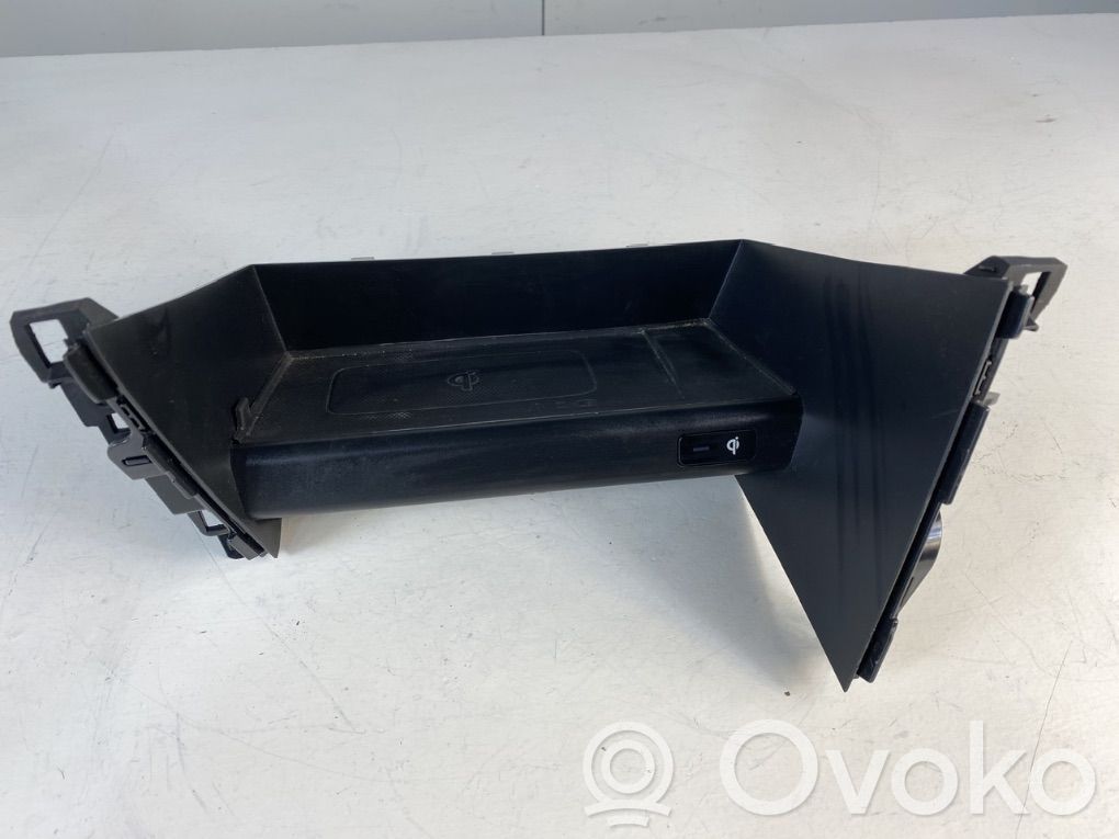KIA Pro Cee'd III Wireless charging module 