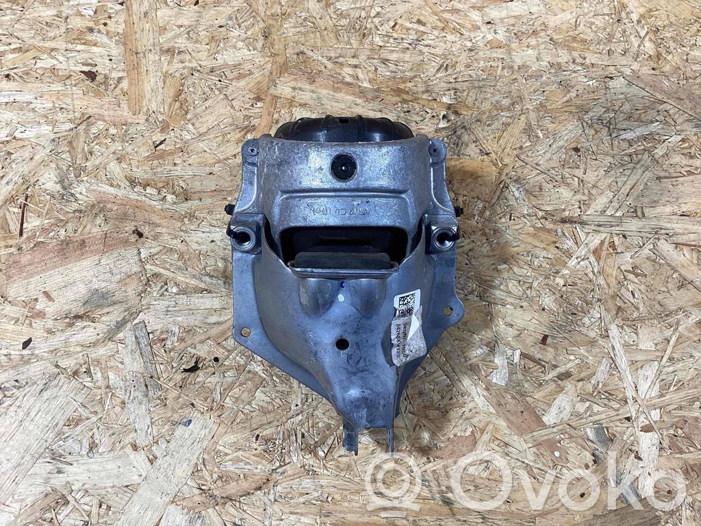 Engine mounting bracket   8K0399059K