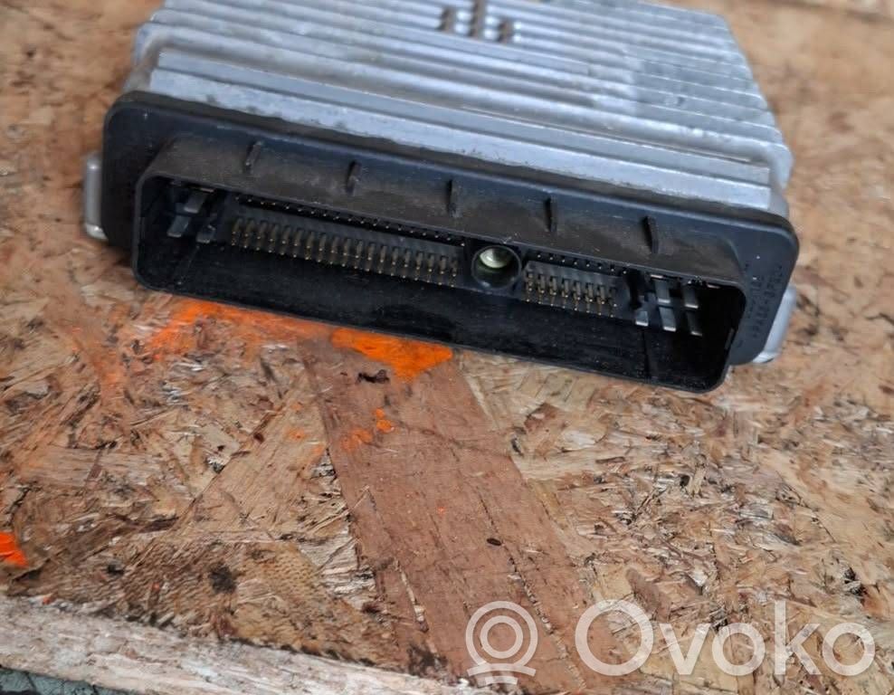 Jaguar X-Type Engine control unit/module 